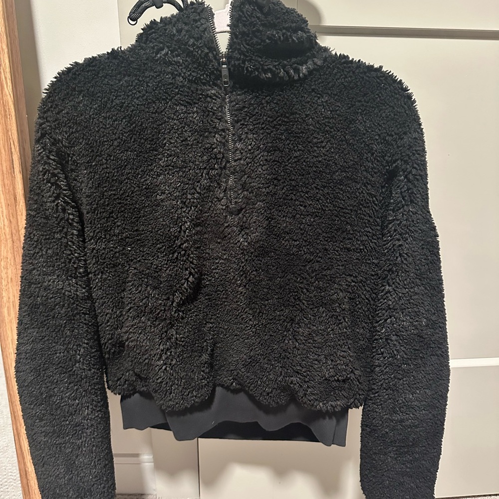 lululemon athletica Black Cropped Sherpa Jacket